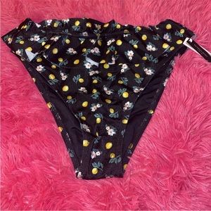 Victorias Secret Ruffled Cheeky Swim Bikini Bottom High Waist‎ Lemons Large